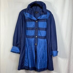 🔒Kriss two tone Blue windbreaker Coat with A-Line Silhouette